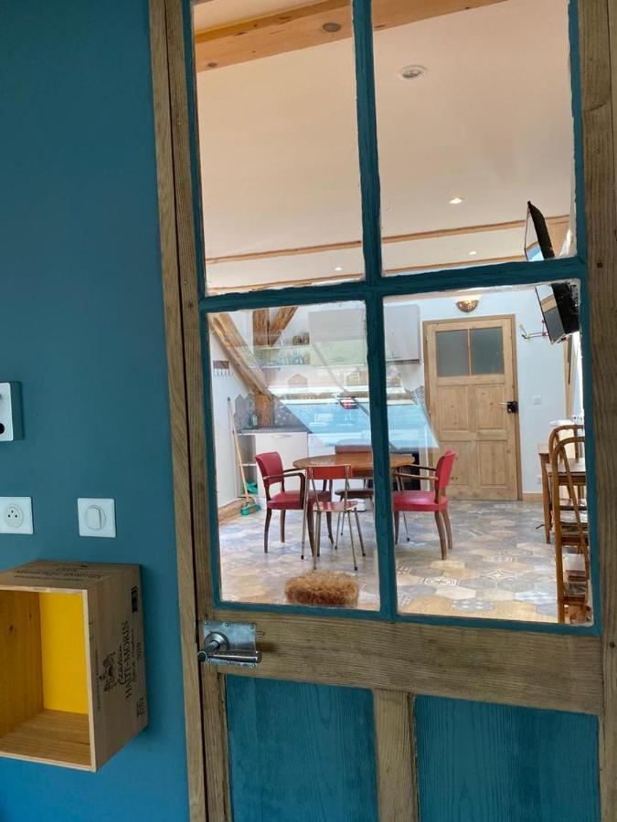 البيتفيل Au Cheval Blanc - Appartements Et Chambres D'Hotes المظهر الخارجي الصورة